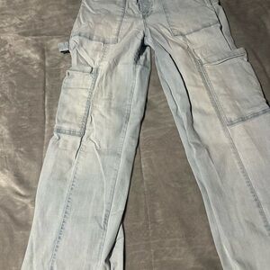 Celebrity Pink Women’s Light Gray Relaxed Jeans